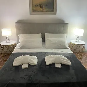 roman-st-peter-house.it-romehotels.com/