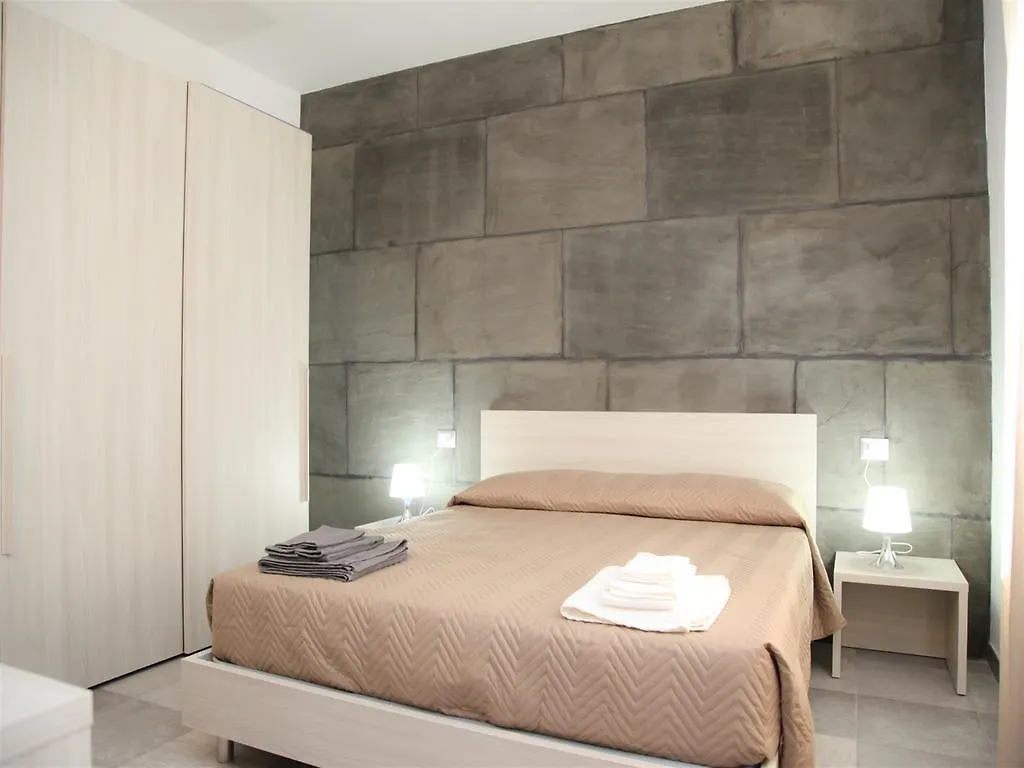 Guest house Le Stanze Del Centro Hotel San Teodoro