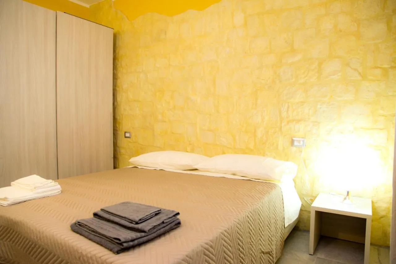 Le Stanze Del Centro Hotel San Teodoro  San Teodoro (Sardinia)